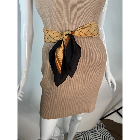 Goeffrey Beene Vintage Grid Scarf 31 x 30 Brown Grid Polyester - Picture 5 of 16